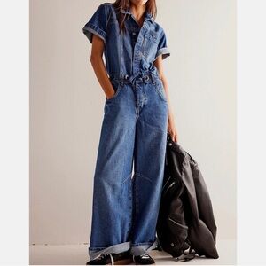 Free People We The Free Edison Coverall Relaxed Wide-Leg Denim Cape Blue XL NEW